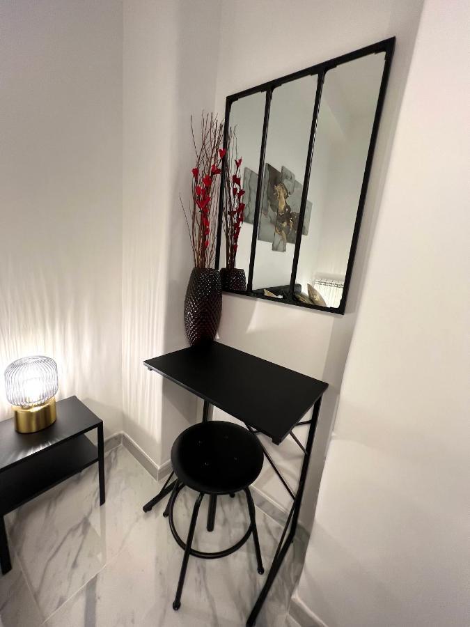 Fellini Suites Lungomare Near The Sea คาตาเนีย ภายนอก รูปภาพ